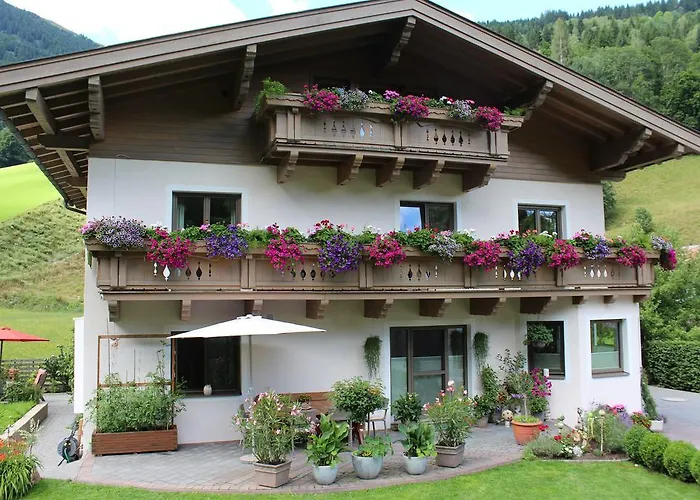 Haus Burgi Апартаменты *