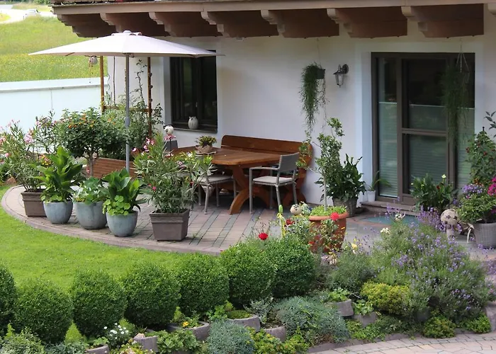 Haus Burgi Апартаменты *