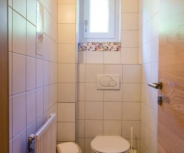 Апартаменты Haus Burgi *